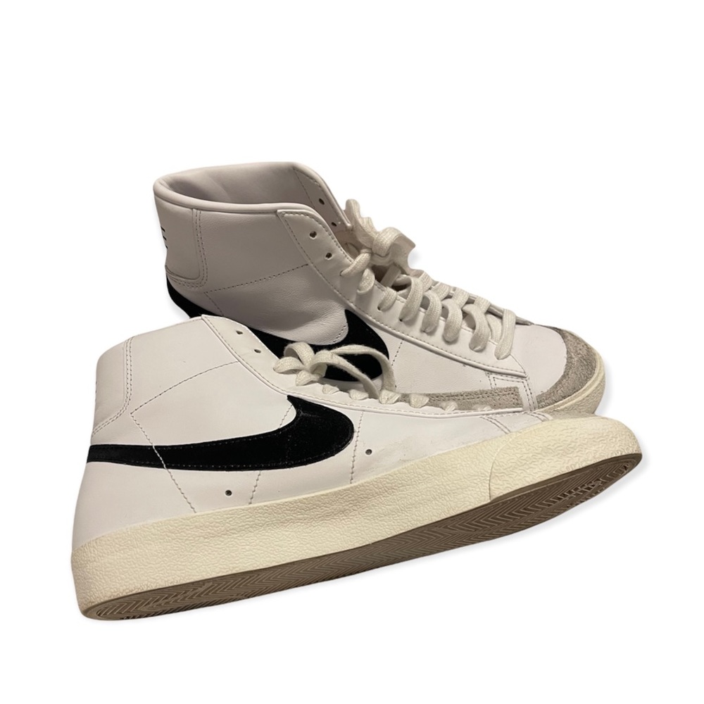 Women’s Nike Blazer Mid 77’